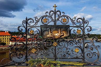 《孤岛惊魂6》DLC上市预告 范斯回来了